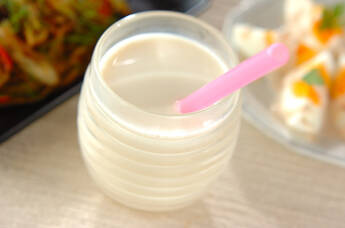 トロトロ杏仁ドリンク