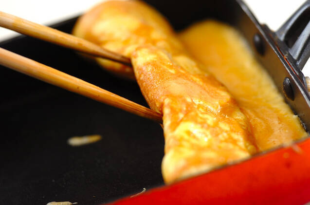 ベーコンとチーズ入り卵焼きの作り方の手順4