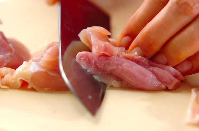 鶏肉の唐揚げの作り方の手順1