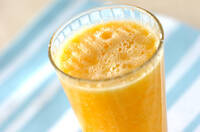パインとみかんのスッキリスムージー