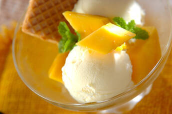 マンゴーパフェ