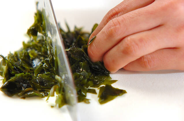 ワカメ入り卵焼きの作り方の手順2