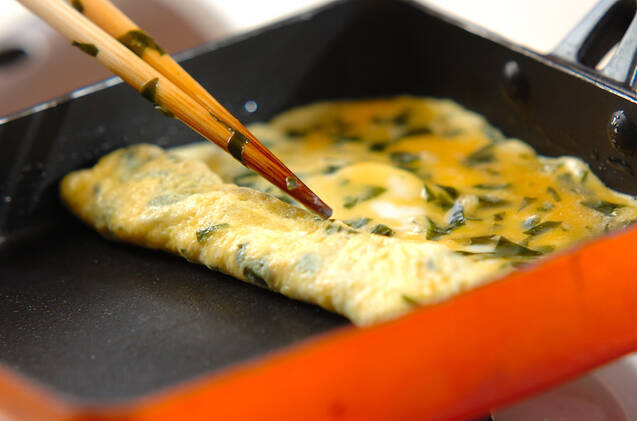 ワカメ入り卵焼きの作り方の手順3
