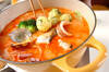 黄飯団子のトマト海鮮豆乳鍋の作り方の手順13