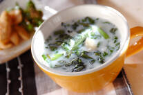 あったか菊菜とホタテ缶のミルクスープ