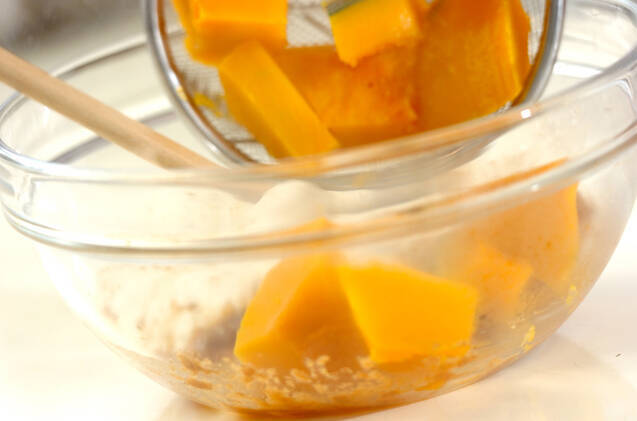 カボチャのゴマ和えの作り方の手順4