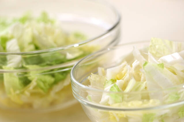 白菜の塩もみの作り方の手順1