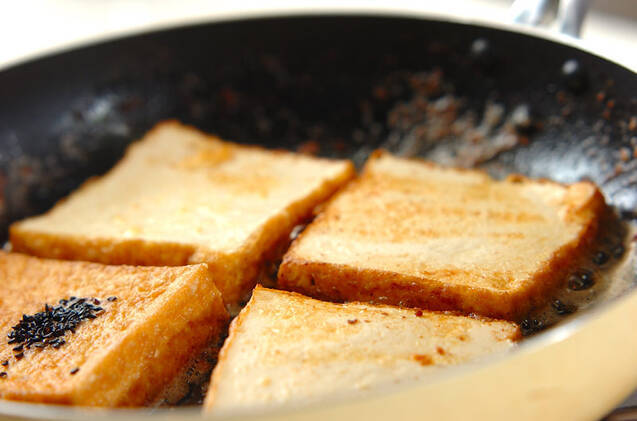 厚揚げのトローリチーズ焼きの作り方の手順1