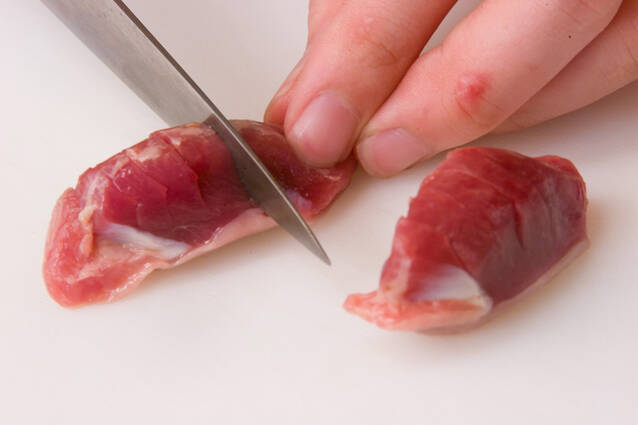 砂肝のコリコリ甘酢炒めの作り方の手順1