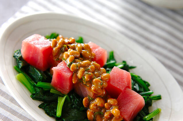 マグロの納豆がけ