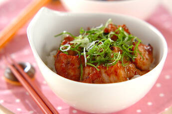 がっつり食べたい!ビリ辛みそ豚丼 by 保田 美幸さん