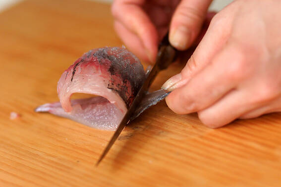 新鮮アジのみそ薬味タタキの作り方の手順2