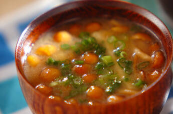 基本 なめこの味噌汁 簡単下処理 おいしく作るコツを伝授