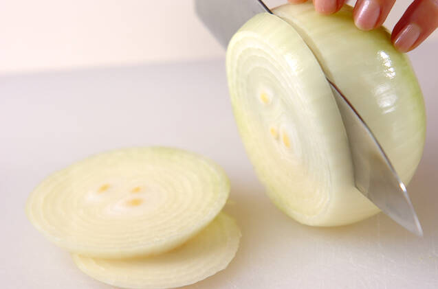 オニオンリングフライの作り方の手順1