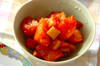 トマトとカニカマの炒め物の作り方の手順