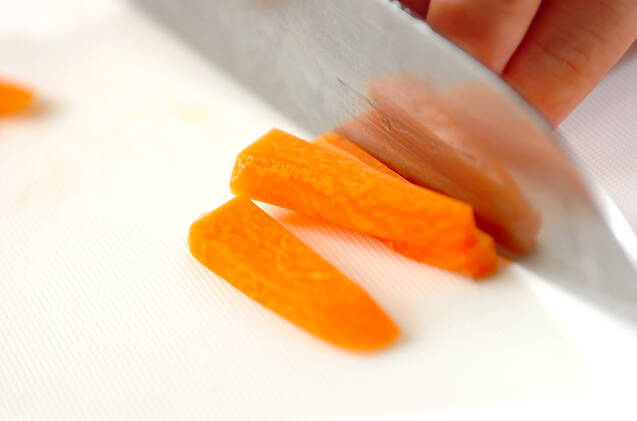 イカとニンジンのみそ炒めの作り方の手順2