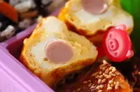 ソーセージ入り卵焼き