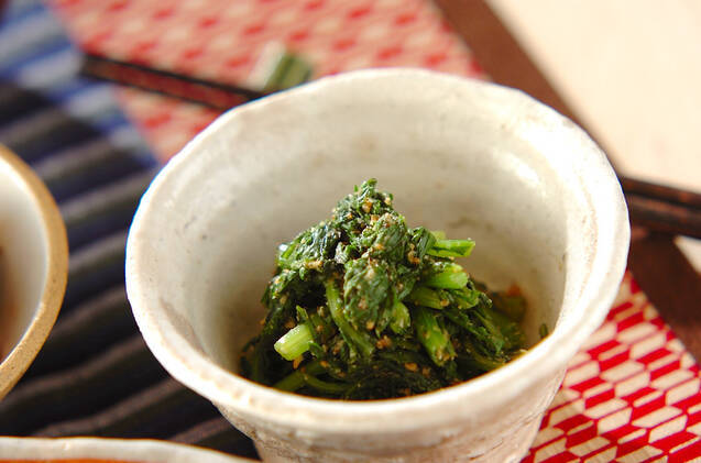 青菜のゴマ和え
