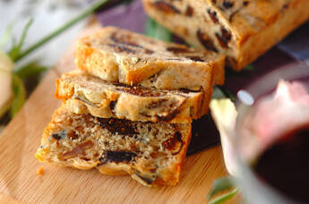 ドライイチジクとブルーチーズのパウンドケーキ