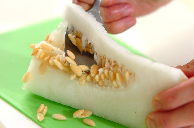 やさしい味！冬瓜とホタテのスープの作り方の手順1