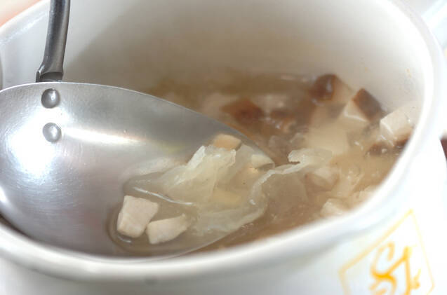 白キクラゲのスープの作り方の手順7