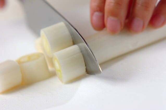 ワカメと白ネギのみそ汁の作り方の手順3