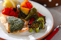 鮭のガーリックソテー