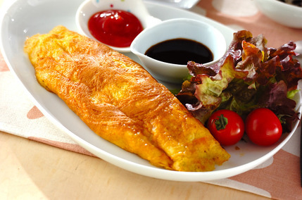 ひき肉入りオムレツ