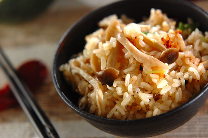 シメジとジャコの炊き込みご飯