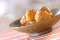 里芋のゴマダレ和え