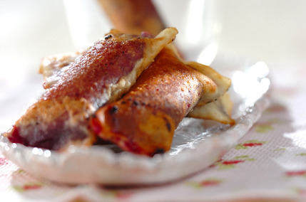 ブルーベリークリーム巻き揚げ