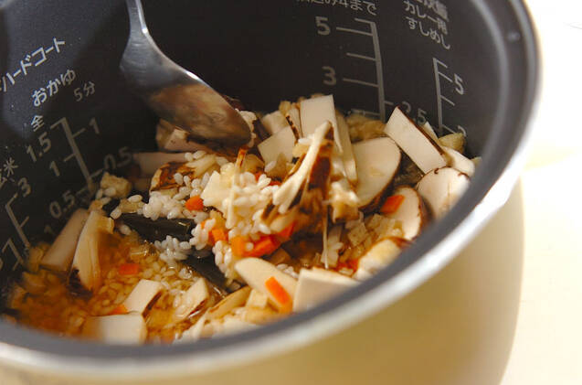 秋の味覚！松茸ご飯の作り方の手順7