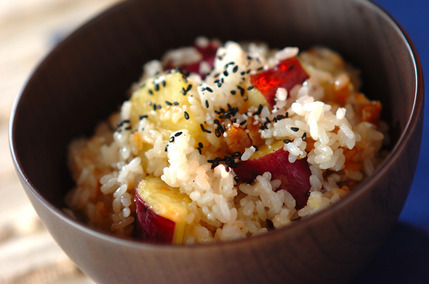 サツマイモのおこわ風炊き込みご飯