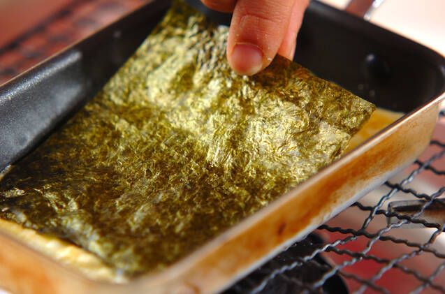 のり入り卵焼きの作り方の手順2