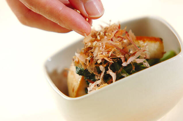 青菜とちくわのゴマ炒めの作り方の手順6