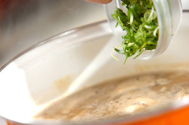 シメジ入り納豆汁の作り方の手順5