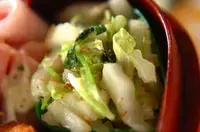 ミツバと白菜のゴマ和え