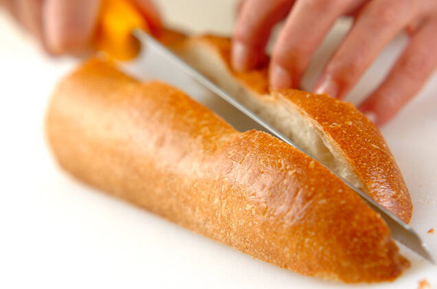 ガーリックトーストの作り方の手順1