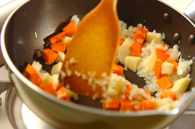 モロヘイヤのガーリックスープの作り方の手順4