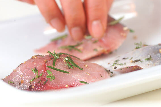 サバイタリアン丼の作り方の手順2