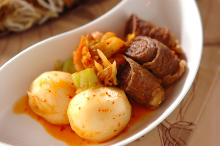 牛肉巻きと小カブのキムチ煮