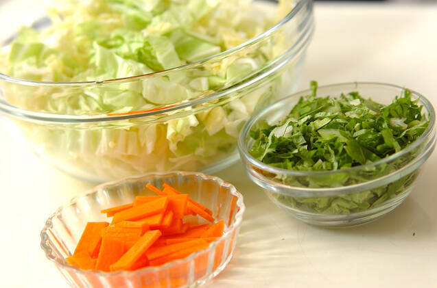 キャベツのゴマ和えの作り方の手順1