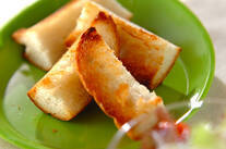 ガーリックトースト