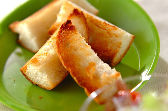 ガーリックトースト