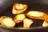 サツマイモの焼き肉タレ焼きの作り方の手順3