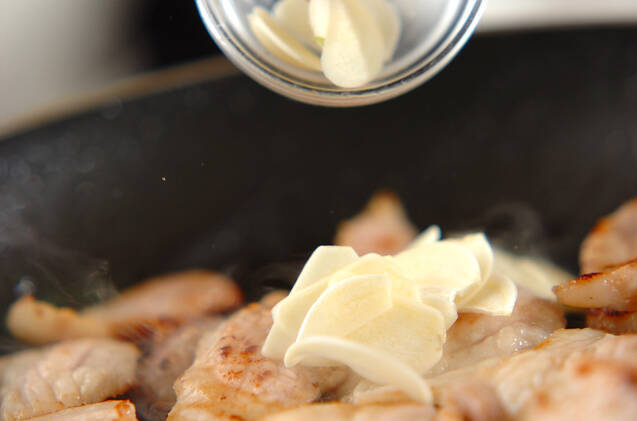 豆腐と豚肉の炒め物の作り方の手順2
