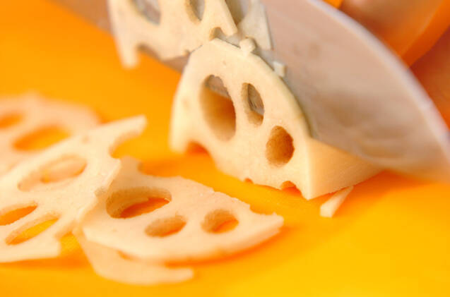 ひらひらレンコンのきんぴらの作り方の手順1