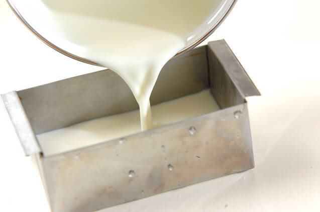 牛乳ゼリーオレンジソースの作り方の手順3