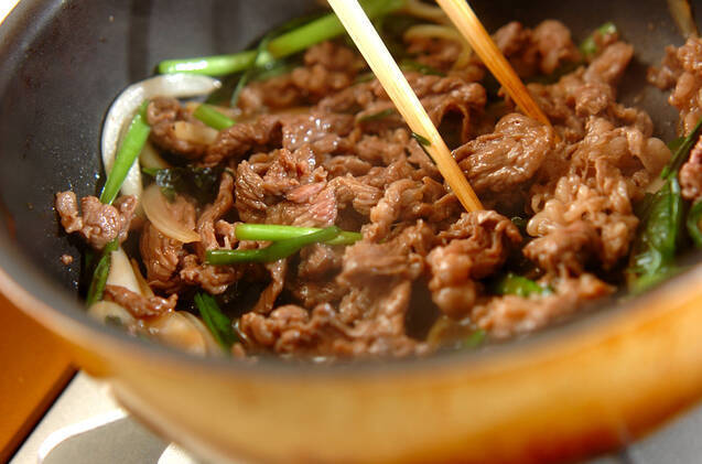 牛肉とニラの炒め物の作り方の手順2