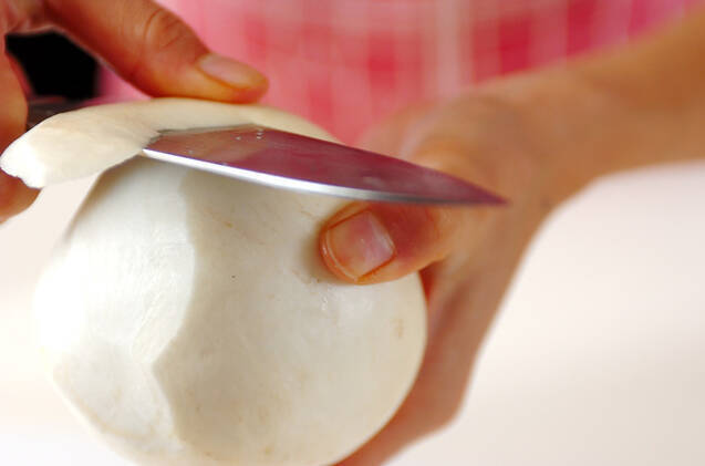 カブと水菜のサラダの作り方の手順1